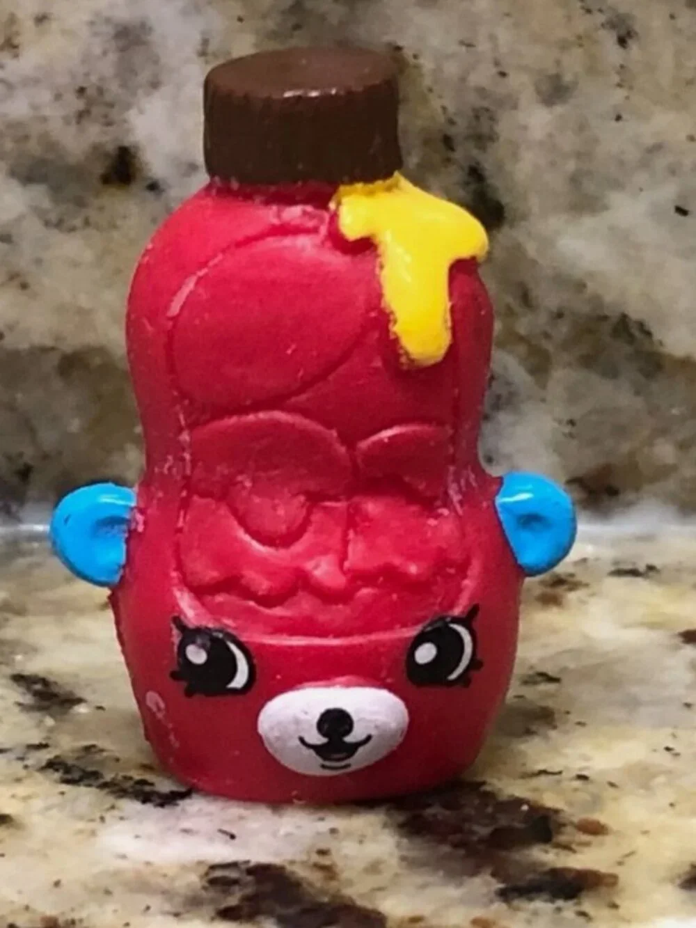 SPECIAL EDITION Series 4 Petkins Big Topping (Red) Shopkins